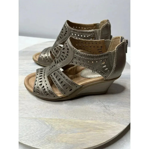 Earth Crown Platinum Wedge Bronze Leather Open Toe Sandal Back Zip Women 5.5 - Picture 3 of 8
